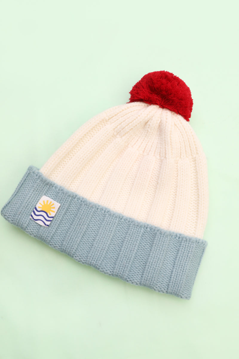 Pom Pom Beanie 水蓝色多色