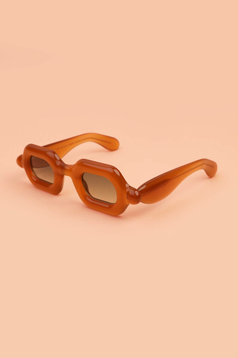 Pebble Almond Dulce SX Sunglasses