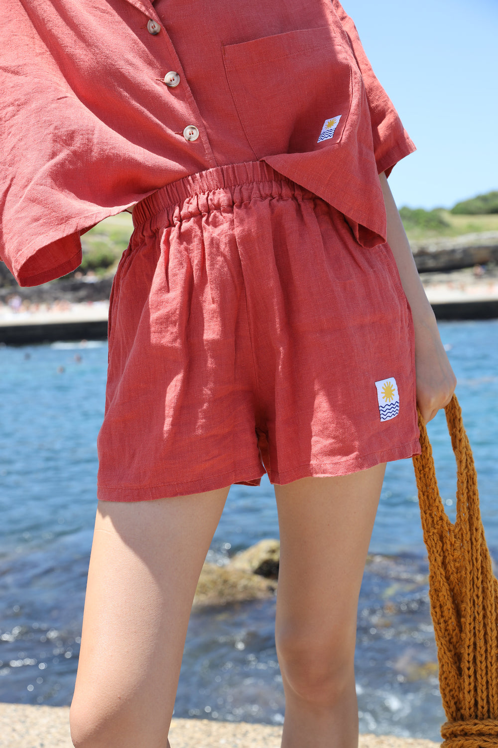 BASIC LINEN SHORTS PAPRIKA