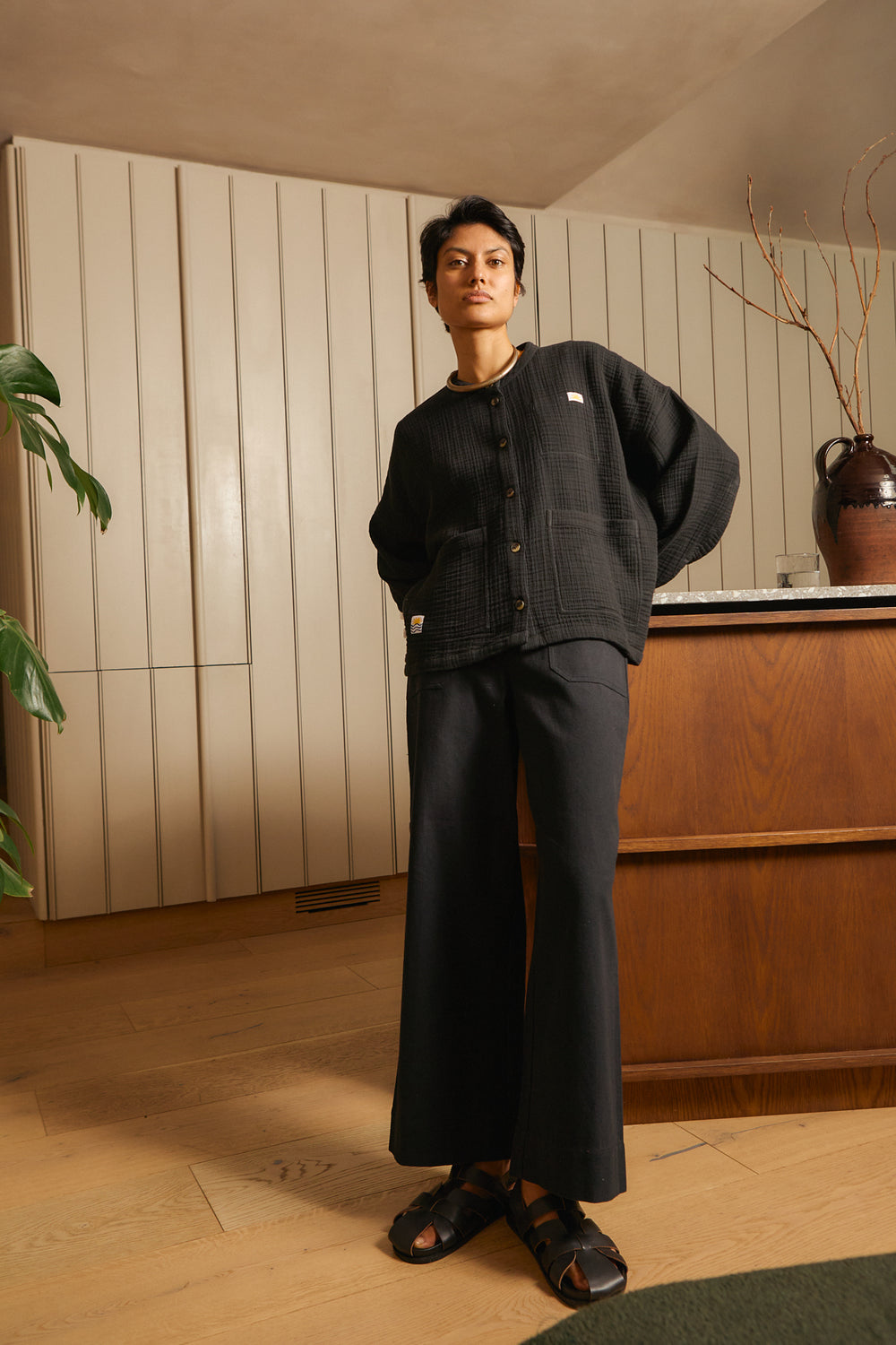 GAUZE CHORE COAT BLACK